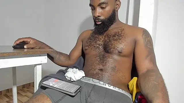 Snapshot of Freedom_24 chatting on November 19, 2025, 10:21 pm Freedom 24 online show from November 19, 2025, 10:21 pm