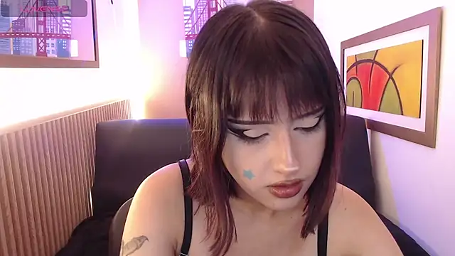 Snapshot of soffiaha_lor chatting on June 16, 2026, 8:55 pm soffiaha lor online show from June 16, 2026, 8:55 pm