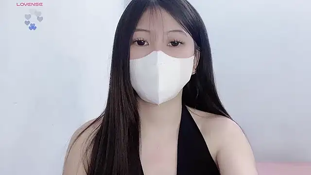 tanhxiu online show from February 8, 2026, 8:34 pm