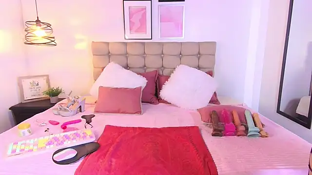 Snapshot of noa__01 chatting on February 28, 2025, 2:09 pm noa 01 online show from February 28, 2025, 2:09 pm