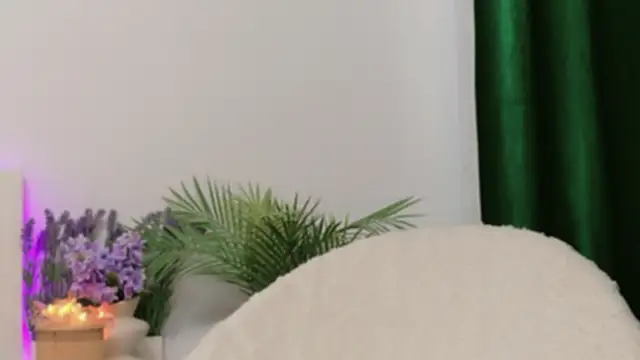 Snapshot of zoey_marie chatting on June 3, 2026, 1:25 pm zoey marie online show from June 3, 2026, 1:25 pm