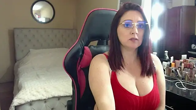 Snapshot of Carol_Scottt chatting on June 16, 2026, 6:10 pm Carol Scottt online show from June 16, 2026, 6:10 pm