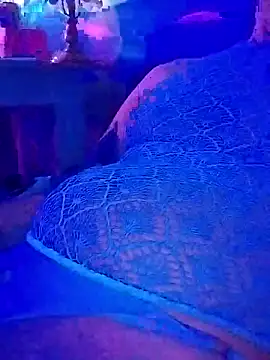 Snapshot of McdyllanXX chatting on January 7, 2026, 10:34 pm McdyllanXX online show from January 7, 2026, 10:34 pm