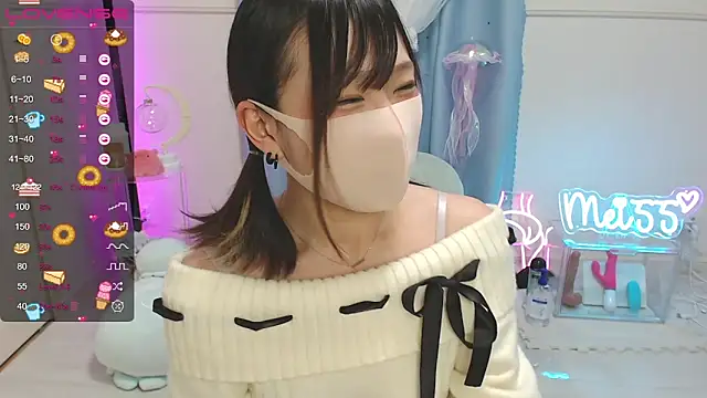 Snapshot of MEI--55 chatting on March 13, 2025, 8:11 pm MEI--55 online show from March 13, 2025, 8:11 pm