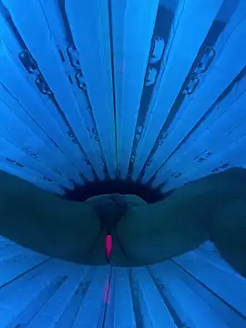 Snapshot of Brando2585 chatting on March 24, 2026, 2:27 am Brando2585 online show from March 24, 2026, 2:27 am