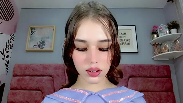 ValeriaAguilar online show from March 16, 2025, 4:23 pm