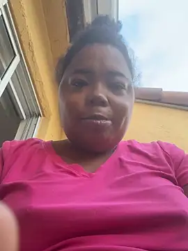 Snapshot of JCCaramelbarbie1 chatting on October 29, 2025, 12:40 pm JCCaramelbarbie1 online show from October 29, 2025, 12:40 pm