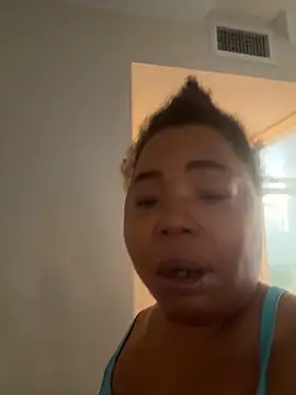 Snapshot of JCCaramelbarbie1 chatting on December 4, 2025, 3:43 pm JCCaramelbarbie1 online show from December 4, 2025, 3:43 pm