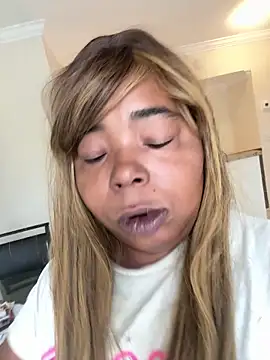 Snapshot of JCCaramelbarbie1 chatting on December 16, 2025, 2:55 pm JCCaramelbarbie1 online show from December 16, 2025, 2:55 pm