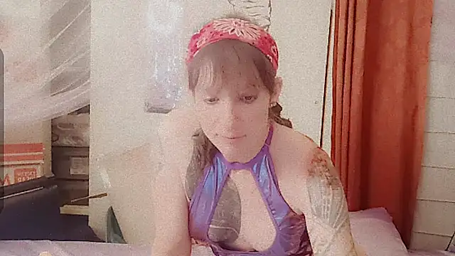 cassiemichellexx online show from June 8, 2026, 1:22 pm