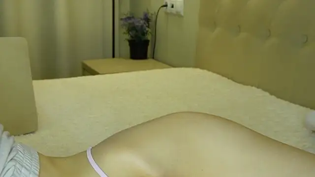 Snapshot of heidas_dream chatting on July 16, 2026, 7:36 am heidas dream online show from July 16, 2026, 7:36 am