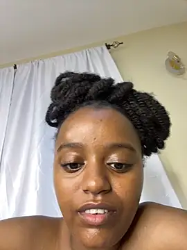 Doublefreaks online show from November 18, 2025, 12:05 am