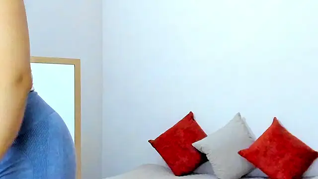 Snapshot of _AllisonSweet_ chatting on June 16, 2026, 6:54 pm AllisonSweet online show from June 16, 2026, 6:54 pm