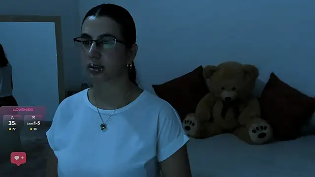 Snapshot of _AllisonSweet_ chatting on July 13, 2026, 8:33 pm AllisonSweet online show from July 13, 2026, 8:33 pm