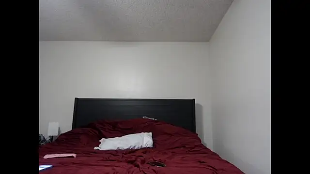 Snapshot of QueenLolaX chatting on October 30, 2025, 5:42 am QueenLolaX online show from October 30, 2025, 5:42 am