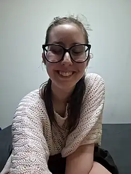 Sarah459 online show from January 7, 2025, 9:35 pm