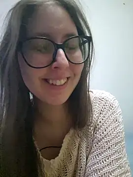 Snapshot of Sarah459 chatting on May 13, 2026, 8:16 pm Sarah459 online show from May 13, 2026, 8:16 pm