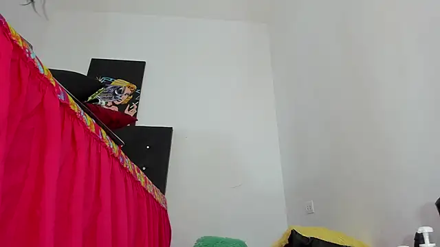 Snapshot of msschloee_ chatting on January 28, 2025, 6:49 pm msschloee online show from January 28, 2025, 6:49 pm