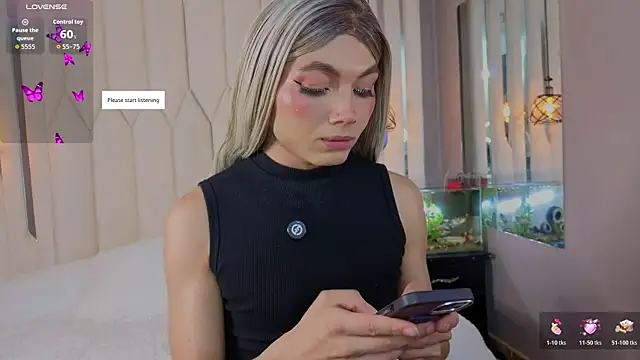 Megan Do Santos online show from May 12, 2026, 8:39 pm