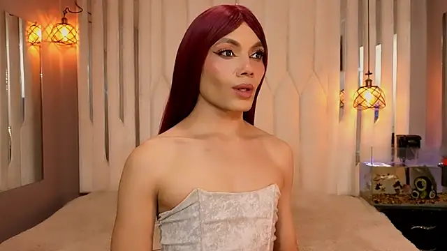 Megan Do Santos online show from July 18, 2026, 7:50 pm
