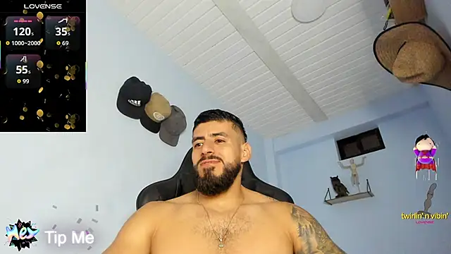 Snapshot of _Poseidon1_ chatting on September 14, 2025, 5:39 am Poseidon1 online show from September 14, 2025, 5:39 am