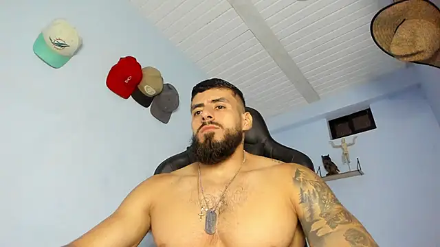 Snapshot of _Poseidon1_ chatting on October 7, 2025, 4:20 am Poseidon1 online show from October 7, 2025, 4:20 am