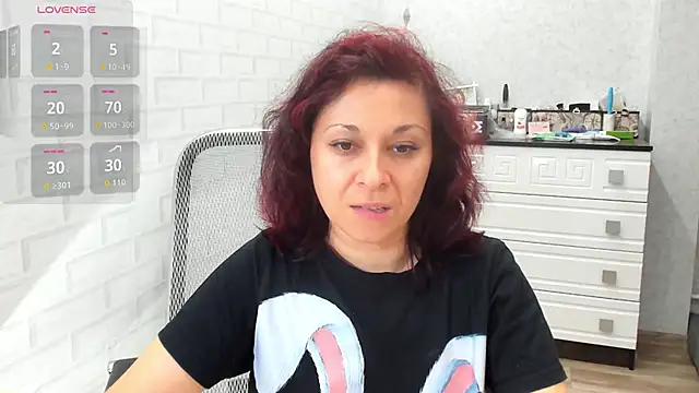 Snapshot of TeasyLana chatting on November 27, 2025, 12:29 pm TeasyLana online show from November 27, 2025, 12:29 pm