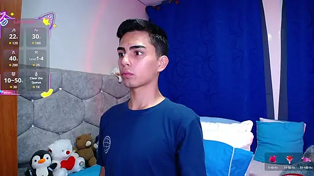 OwenBluee online show from September 20, 2025, 11:50 pm