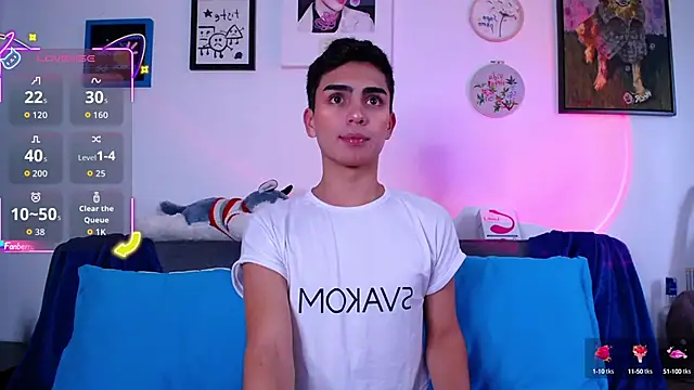 OwenBluee online show from September 27, 2025, 9:42 pm