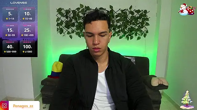 Snapshot of Taylor_John chatting on December 30, 2024, 1:58 pm Taylor John online show from December 30, 2024, 1:58 pm