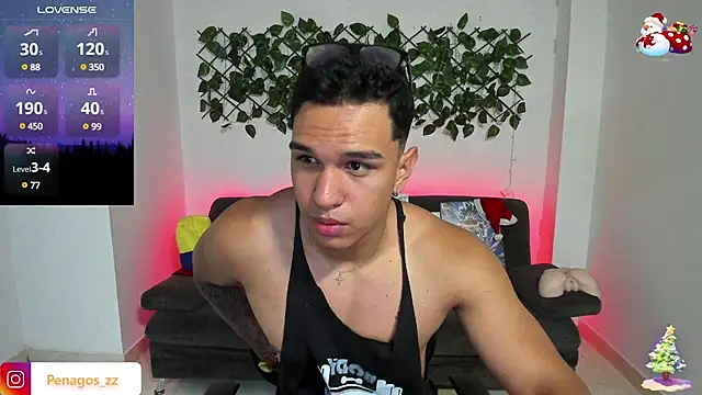 Snapshot of Taylor_John chatting on December 31, 2024, 9:28 pm Taylor John online show from December 31, 2024, 9:28 pm