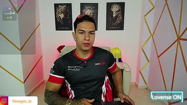 Snapshot of Taylor_John chatting on January 19, 2025, 1:55 pm Taylor John online show from January 19, 2025, 1:55 pm