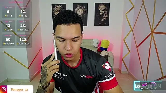 Snapshot of Taylor_John chatting on January 31, 2025, 3:00 pm Taylor John online show from January 31, 2025, 3:00 pm