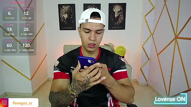 Snapshot of Taylor_John chatting on February 27, 2025, 2:21 pm Taylor John online show from February 27, 2025, 2:21 pm