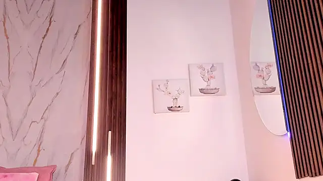 mia six66 online show from April 23, 2026, 12:29 pm