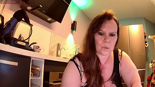 Endrocleia online show from October 21, 2025, 11:38 pm