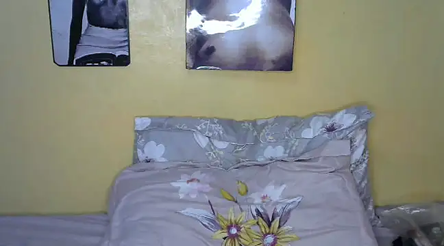 Snapshot of SexyPanker chatting on February 13, 2025, 3:35 pm SexyPanker online show from February 13, 2025, 3:35 pm