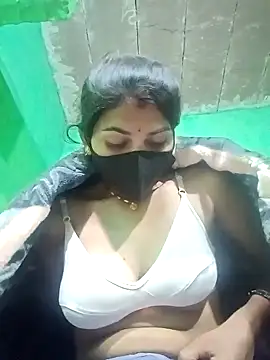 HOTBABITARAJ online show from February 11, 2025, 3:40 am