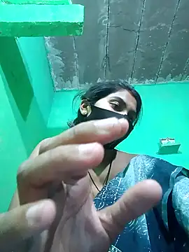 HOTBABITARAJ online show from March 10, 2025, 3:56 am