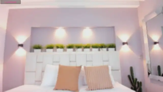 HelenaRoos online show from February 20, 2026, 7:36 pm