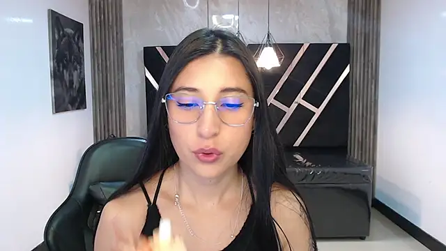 lizzyluk ch online show from January 18, 2026, 12:20 pm