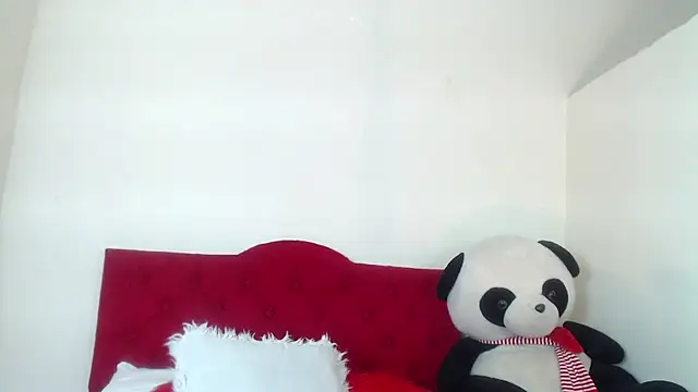 Luluu 08 online show from February 27, 2025, 8:20 pm