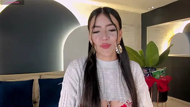 ValeriaRiveraX online show from December 24, 2024, 6:55 am