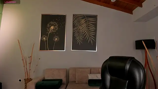 ValeriaRiveraX online show from January 13, 2026, 3:45 am