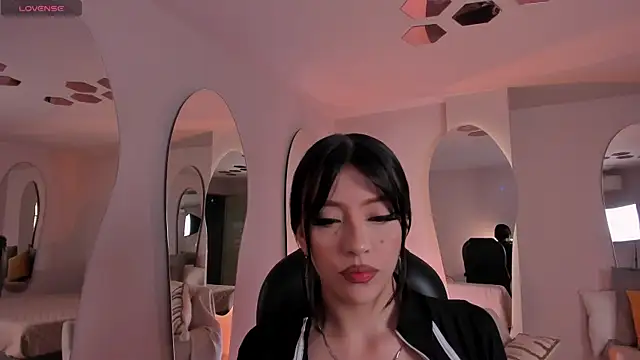 ValeriaRiveraX online show from February 28, 2026, 4:35 am