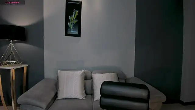 MariaHerrera  online show from April 28, 2026, 7:41 pm