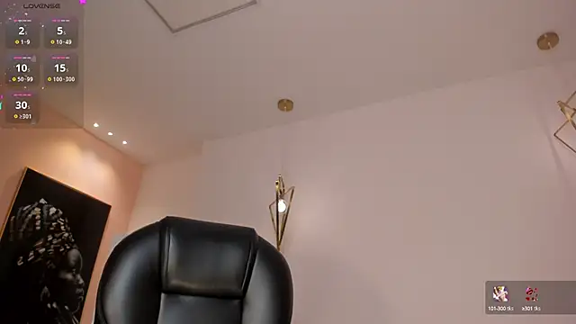 KatieStonne online show from February 20, 2025, 6:50 am