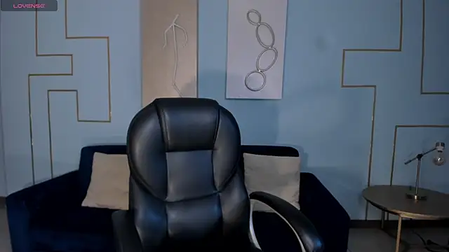 KatieStonne online show from February 25, 2025, 3:20 am