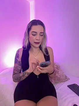 mariablonde  online show from May 1, 2026, 12:26 am