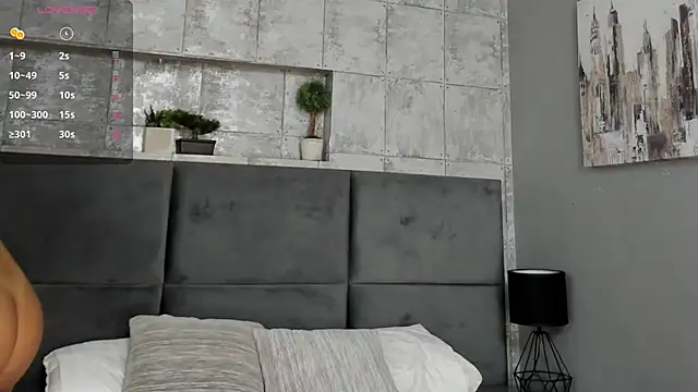 Snapshot of Salome_Diaz_ chatting on January 31, 2025, 1:23 pm Salome Diaz online show from January 31, 2025, 1:23 pm